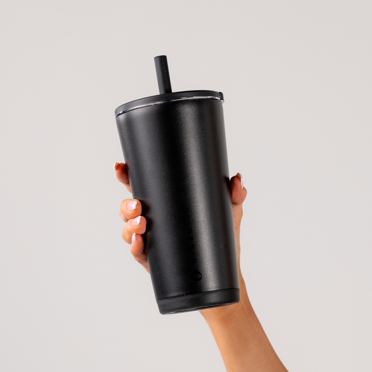 black-20oz-592ml-l0 EverydayTumbler20oz.-Black-WPI-4.png