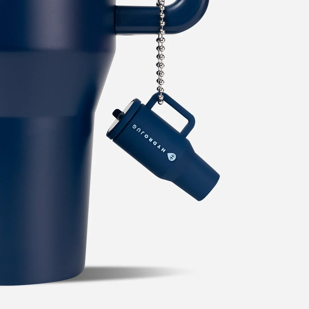 traveler-keychain-c1 Web-TravelerKeychainPhotos-Navy2.webp